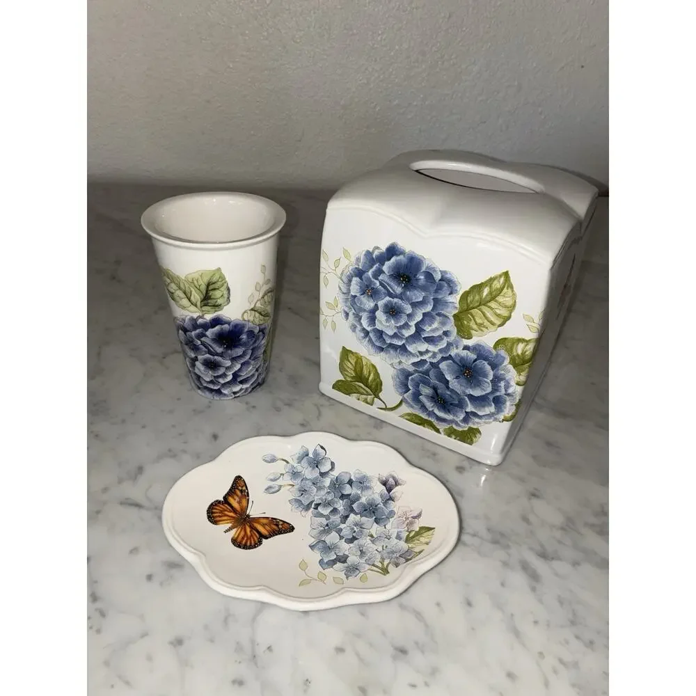 Lenox Blue floral Bathroom Set Tissue Holder Toothbrush Soap Dish Butterfly